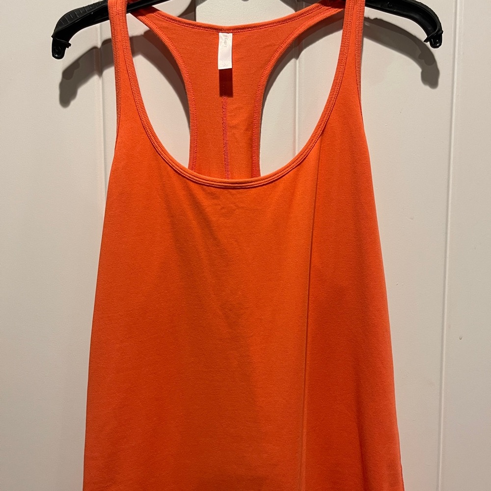 GapFit Racerback Tank Top - Picture 2 of 11